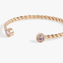 Load image into Gallery viewer, Twisted Crystal Cuff