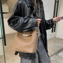 Load image into Gallery viewer, Women's Full-Grain Cowhide Crossbody Shoulder Bag | High-Capacity Urban Minimalist