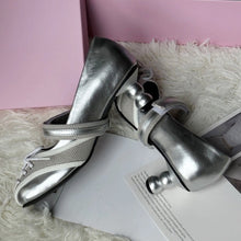 Load image into Gallery viewer, Women's Silver Ballet Flats Thick Sole Casual Slip-On Shoes