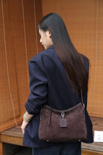 Load image into Gallery viewer, Genuine Leather Shoulder Bag - Large Capacity Handbag for Women