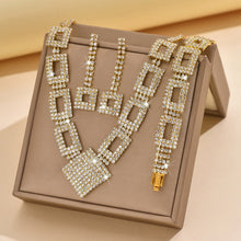 Load image into Gallery viewer, Dazzling 3-Piece Full Rhinestones Jewelry Set (MAC317)