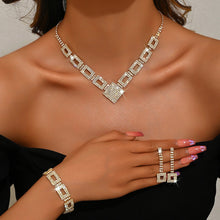 Load image into Gallery viewer, Dazzling 3-Piece Full Rhinestones Jewelry Set (MAC317)