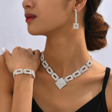 Load image into Gallery viewer, Dazzling 3-Piece Full Rhinestones Jewelry Set (MAC317)