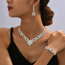 Load image into Gallery viewer, Dazzling 3-Piece Full Rhinestones Jewelry Set (MAC317)