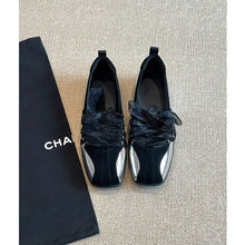 Load image into Gallery viewer, Women's Color-Block Slip-On Sneakers &amp; Ballet Flats | Round Toe Low Heel Casual Shoes
