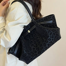 Load image into Gallery viewer, Women's Retro Suede Tote Handbag - Quilted Shoulder Bag with Patchwork Detail