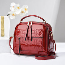 Load image into Gallery viewer, Versatile Underarm Winter Crossbody Bag