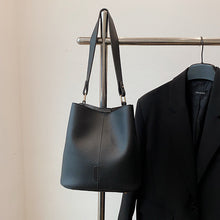 Load image into Gallery viewer, Winter Bucket Bag Set - Minimalist Crossbody Shoulder Bag for Women