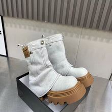 Load image into Gallery viewer, Women's Mid-Calf Chunky Heel Boots - Tassel Detail Side Zipper Round Toe Boots