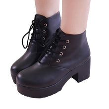 Load image into Gallery viewer, Women's Round-Toe Chunky-Sole Ankle Boots | PU Leather | Black &amp; White