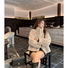 Load image into Gallery viewer, Womens Stylish Loose-fitting Fur-trimmed Collar Coat