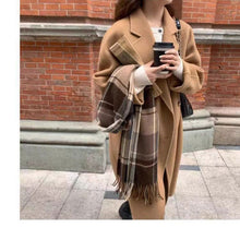 Load image into Gallery viewer, Womens Stylish Mid-length Slimming Wool Coat