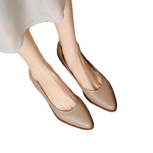 Load image into Gallery viewer, Women's French-Style Pointed-Toe Mid-Heel Mary Jane Leather Shoes - Waterproof Kitten Heel