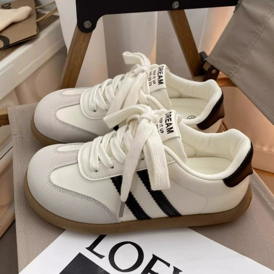 Retro Low-Top Training Sneakers - Soft Sole Casual Shoes for Men & Women