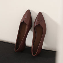 Load image into Gallery viewer, Women's Washed Cowhide Kitten Heel Pumps | Pointed Toe Leather Dress Shoes