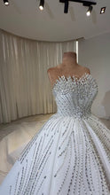 Load image into Gallery viewer, Luxury Wedding Dress | Ball Gown Bridal Dress GD106