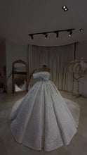 Load image into Gallery viewer, Midnight Elegance Crystal Luxury Wedding Dress GD103