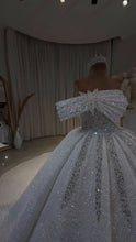 Load image into Gallery viewer, Midnight Elegance Crystal Luxury Wedding Dress GD103