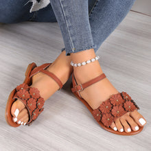 Load image into Gallery viewer, Women's Retro Floral Flat Sandals | Buckle Round-Toe Beach Shoes