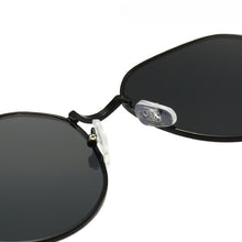 Load image into Gallery viewer, Elegant Retro Sunglasses for Women Classic with Gradient Lenses (MAC264)