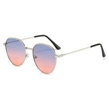 Load image into Gallery viewer, Elegant Retro Sunglasses for Women Classic with Gradient Lenses (MAC264)