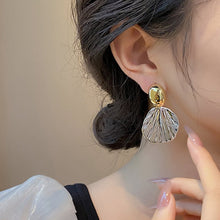Load image into Gallery viewer, Everyday Chic Artisan Texture Drop Earrings (MAC323)
