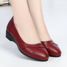 Load image into Gallery viewer, Women's Casual Round Toe Minimalist Low Heel Shoes | Cowhide Leather Flats