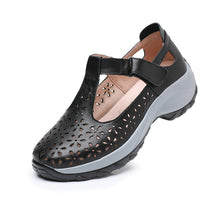 Load image into Gallery viewer, Women's Comfortable Flat Leather Shoes – Suede Round Toe Flats