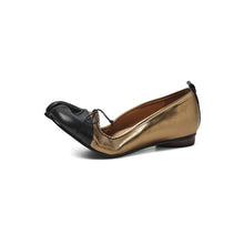 Load image into Gallery viewer, Women's Split-Toe Tabi Bow Ballet Flats | Full Grain Leather Slip-On Flat Shoes