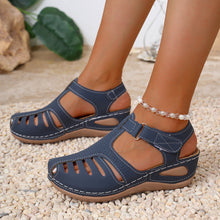 Load image into Gallery viewer, Women's Roman Style Platform Wedge Sandals - Summer Comfort Shoes with Velcro Strap