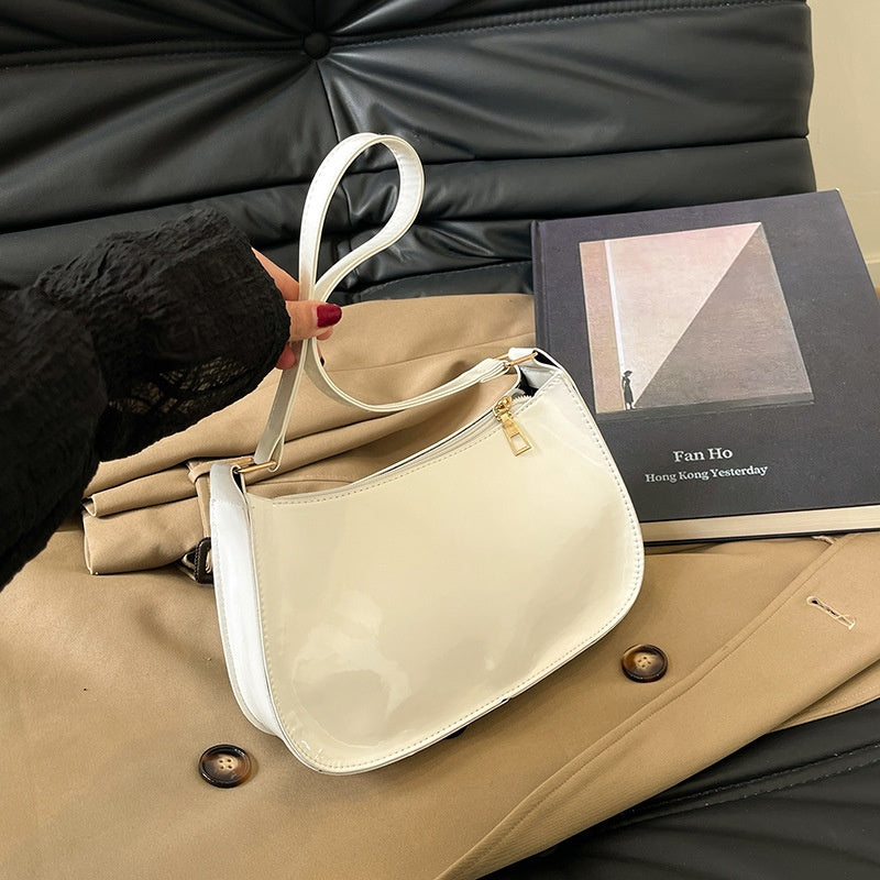 Women's Retro Crossbody Bag – Soft PU Leather Shoulder Bag with ID Slot | Sarah Express