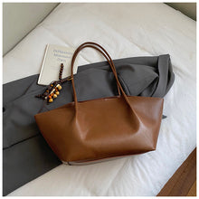 Load image into Gallery viewer, Retro Casual Large-Capacity Shoulder Bag