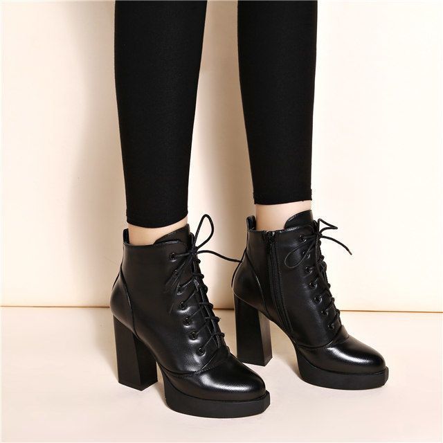 Men's British-Style Buckle Strap Low Shaft Boots | Round Toe Non-Slip Rubber Sole | Sizes 35–40