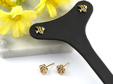 Load image into Gallery viewer, Goldfish Shape Earrings,J85