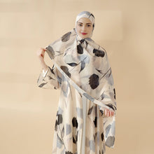 Load image into Gallery viewer, Floral Pattern Open Abaya | 2-Piece Set Lightweight Printed Open Abaya (MOA124)