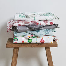 Load image into Gallery viewer, Watercolor Floral Sheet Set - Delia Collection