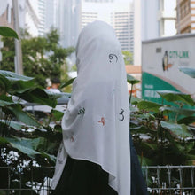 Load image into Gallery viewer, Free Palestine Chiffon Hijab – Cultural Statement Scarf with Arabic Letter Design (MH107）