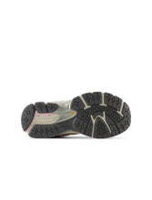 Load image into Gallery viewer, New Balance Big Kids 1906 Shoes - Rose Sugar
