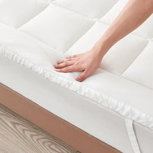 Load image into Gallery viewer, 2 Inch Thick Cooling Mattress Pad - Finley Collection