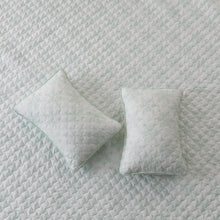 Load image into Gallery viewer, Large Snowflake Quilt - Noemi Collection