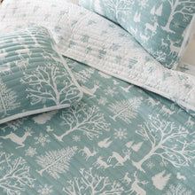 Load image into Gallery viewer, Lodge Woods Quilt - Winter Solstice Collection