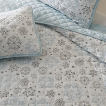 Load image into Gallery viewer, Snowflake Quilt - Nova Collection