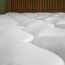 Load image into Gallery viewer, 2 Inch Thick Hypoallergenic Mattress Topper - Kyla Collection