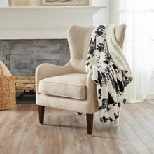 Load image into Gallery viewer, Velvet Plush Sherpa Luxury Bed Blanket - Cielo Collection