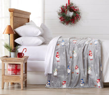 Load image into Gallery viewer, Velvet Throw Blanket - Pearl Collection