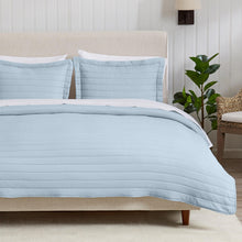 Load image into Gallery viewer, Solid Striped Quilt - Virginia Collection
