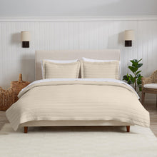 Load image into Gallery viewer, Solid Striped Quilt - Virginia Collection