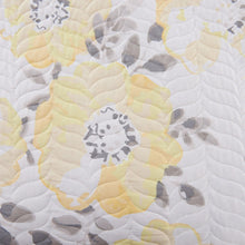 Load image into Gallery viewer, Floral Quilt Set - Helene Collection