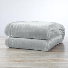 Load image into Gallery viewer, Velvet Plush Sherpa Luxury Bed Blanket - Kinsley Collection