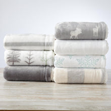 Load image into Gallery viewer, Velvet Plush Sherpa Luxury Bed Blanket - Kinsley Collection